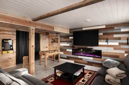 Delicious Cabin • Wine Country Retreat w/ Hot Tub