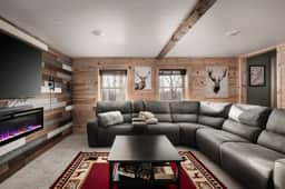 Delicious Cabin • Wine Country Retreat w/ Hot Tub
