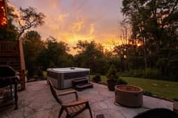 The Juniper Cabin • Cozy Hideaway w/ Hot Tub - Image 2