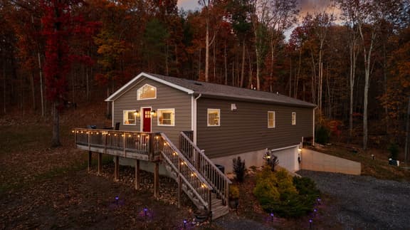 The Foxwood Cabin | Hot Tub, Screened Porch, Grill